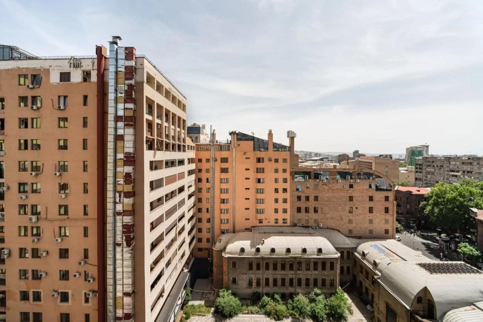Fantastic Apartments Near Republic Square, Perfect Location, Mystreet Company Erivan Dış mekan fotoğraf