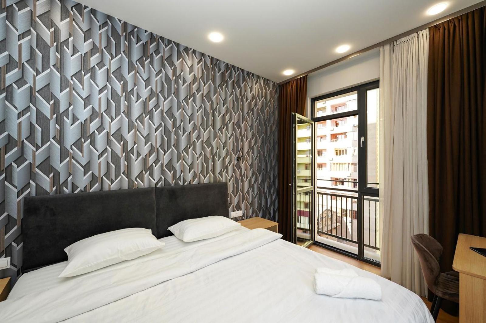 Fantastic Apartments Near Republic Square, Perfect Location, Mystreet Company Erivan Dış mekan fotoğraf