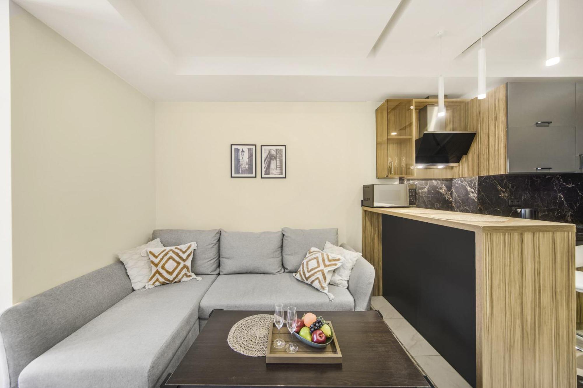 Fantastic Apartments Near Republic Square, Perfect Location, Mystreet Company Erivan Dış mekan fotoğraf